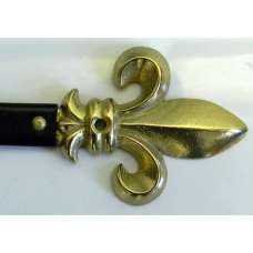 Fleur De Lys Flat to Wall Large European Rods