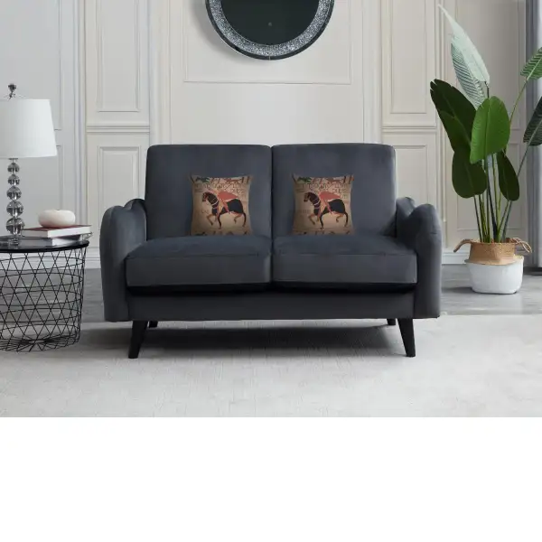 Bayeux Horse couch pillows