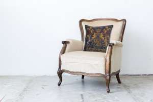 Stuart Crest II Belgian Tapestry Cushion