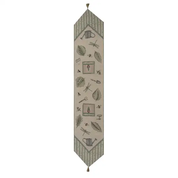 Garden Elements Green Tassel Tapestry Table Mat