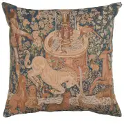 La Licorne a la Fontaine Cushion